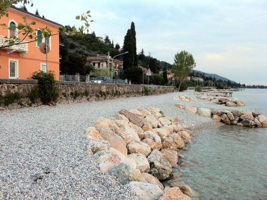 Hotel Fraderiana Torri Del Benaco Δωμάτιο φωτογραφία
