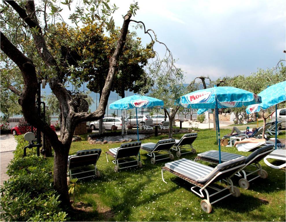 Hotel Fraderiana Torri Del Benaco Δωμάτιο φωτογραφία