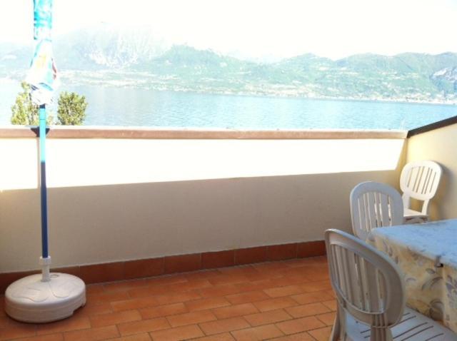 Hotel Fraderiana Torri Del Benaco Εξωτερικό φωτογραφία